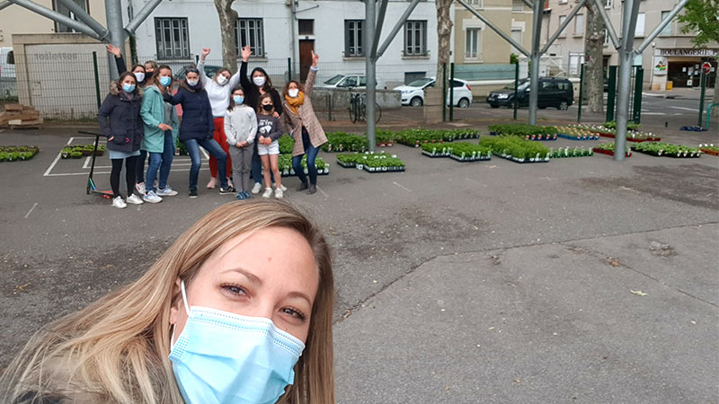 Belle journée pour la distribution des plants