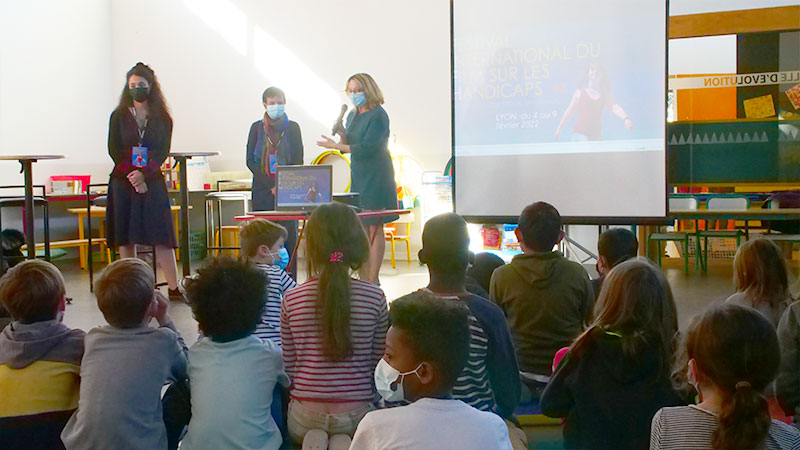 projection-handicap-ecole-Jules-Ferry-Oullins-7